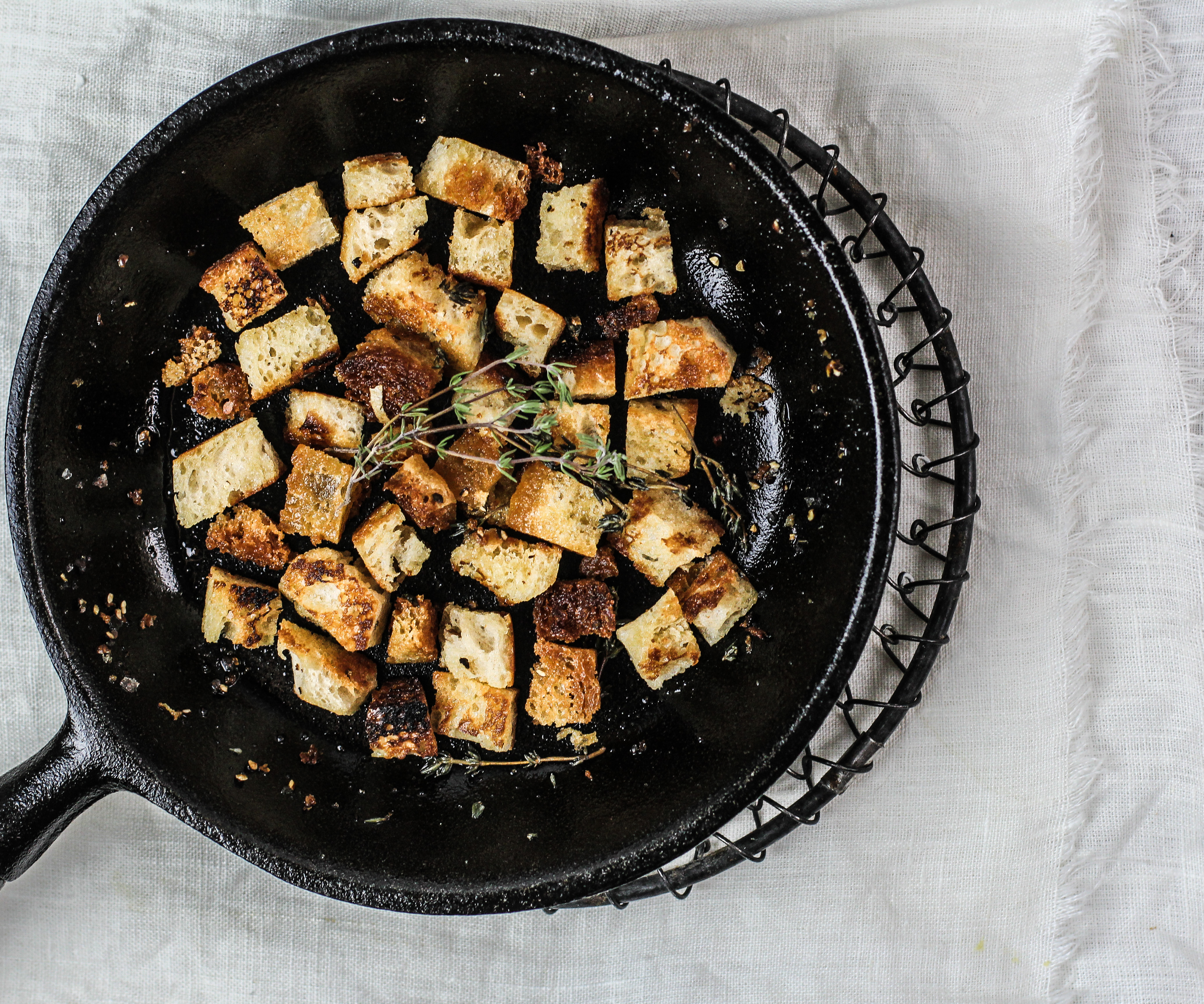 Thyamian Croutons